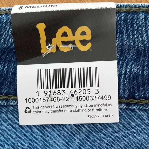 New Lee Regular Fit Bootcut mid rise jeans - Picture 9 of 11